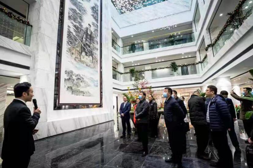 红宝石hbs集团与乐山市政府召开事情座谈会