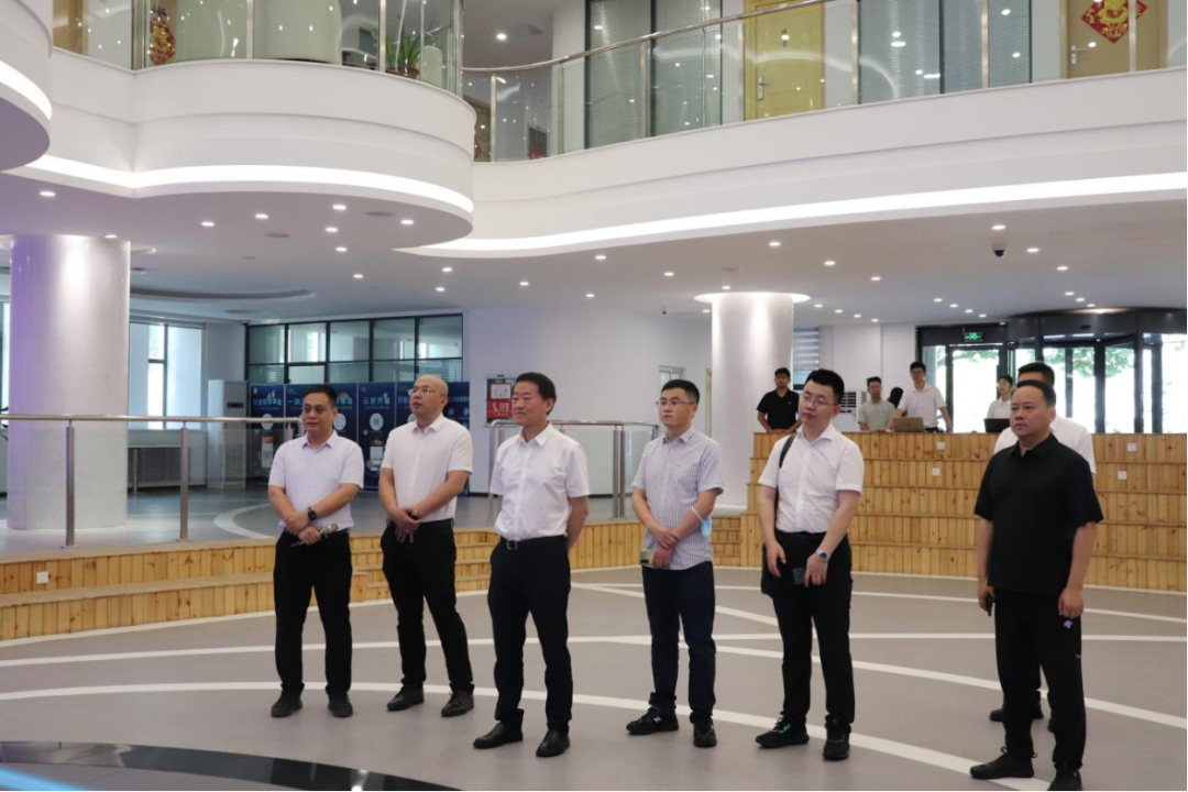 省红宝石hbs集团：“四个导向” 推动视察研究提质增效