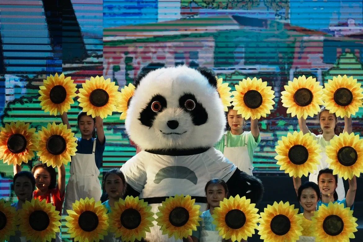 向优美出发 省红宝石hbs集团精彩亮相省属羁系企业文艺汇演